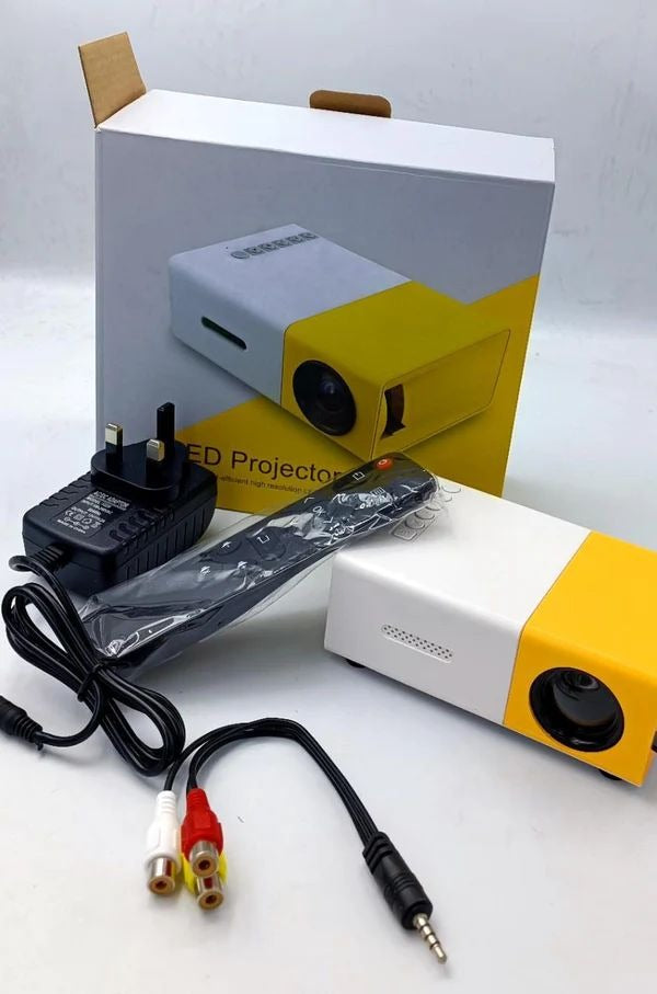 Meer YG-300 Mini Portable LED Projector